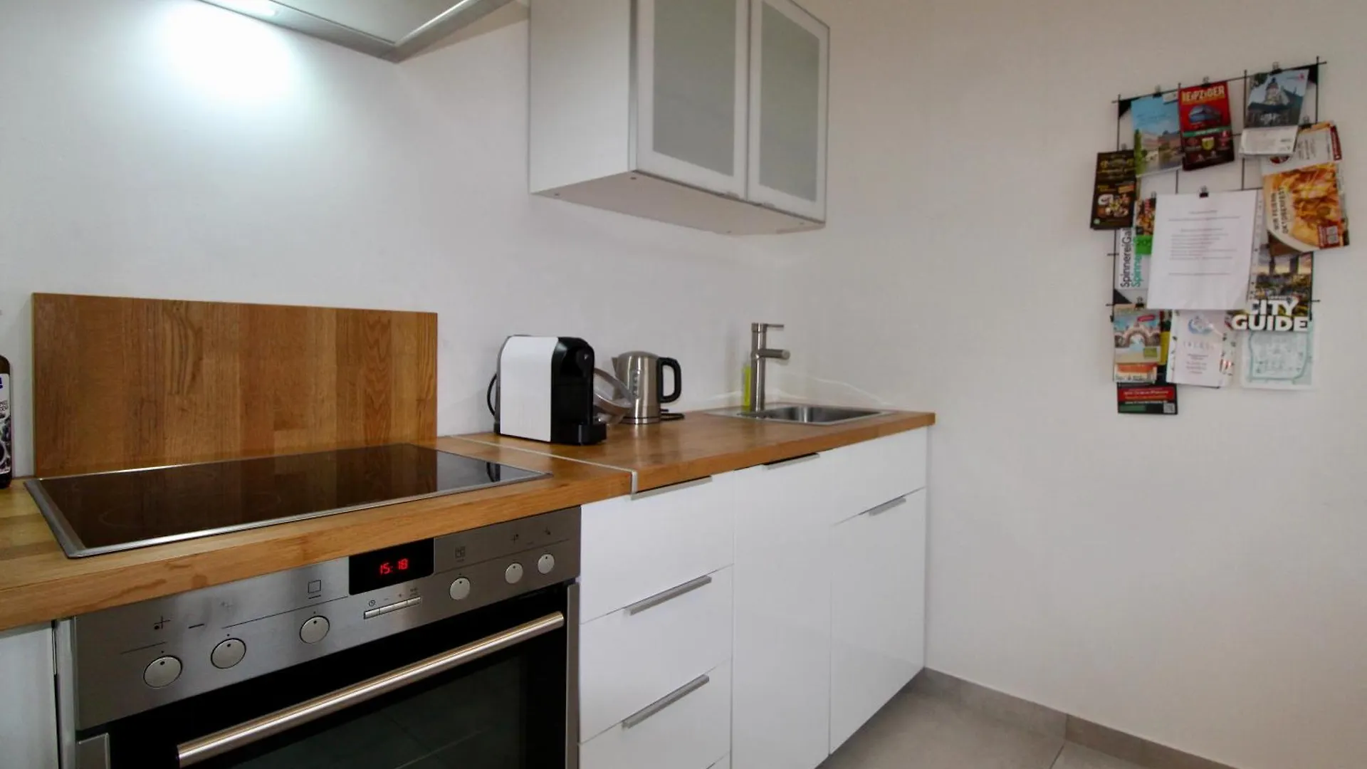 Zentrales Hochwertiges Gruenderzeit-Apartment Thomasius Leipzig 0*,