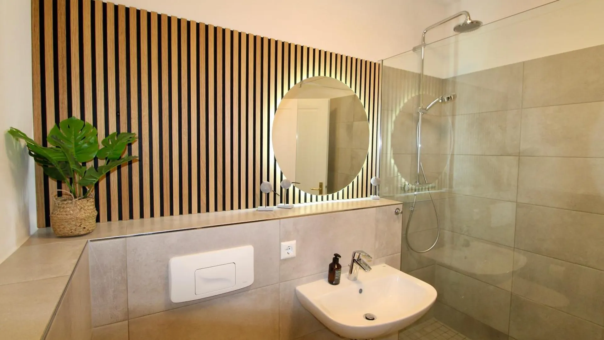 Zentrales Hochwertiges Gruenderzeit-Apartment Thomasius Leipzig 0*,  Tyskland