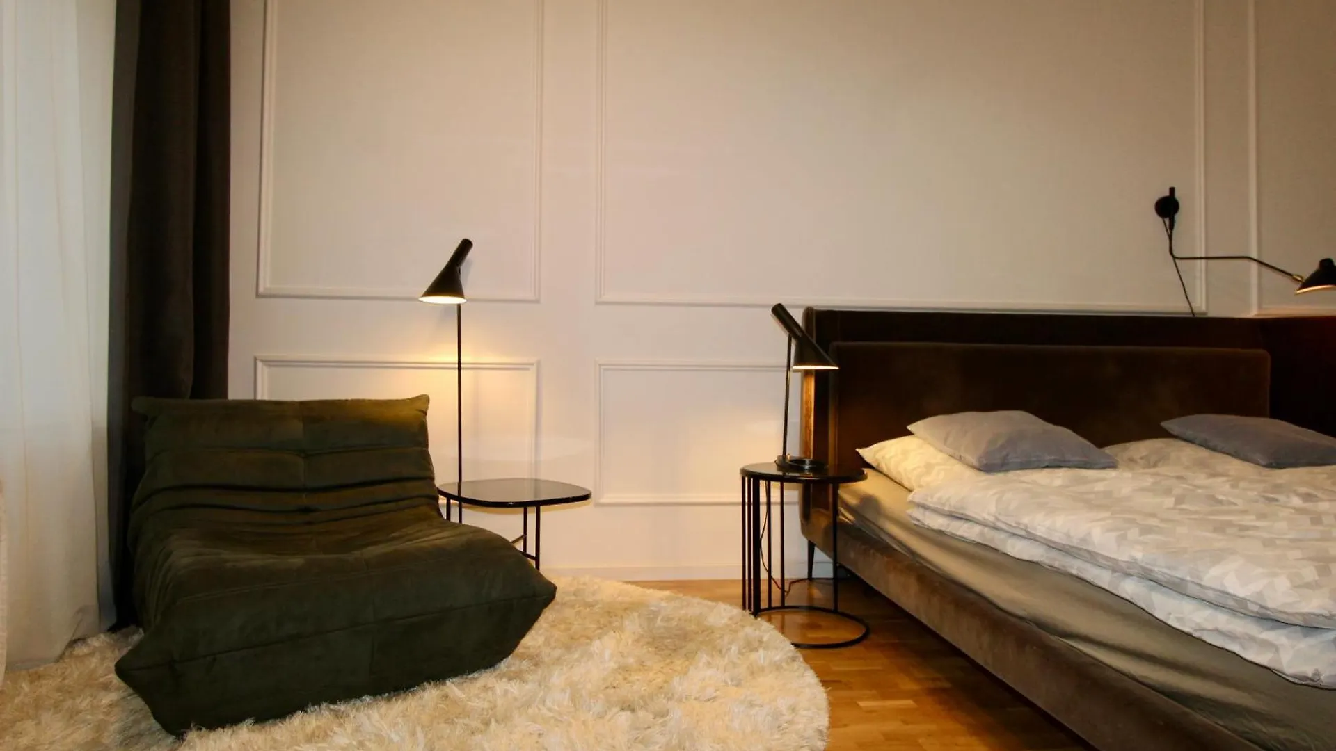Zentrales Hochwertiges Gruenderzeit-Apartment Thomasius location